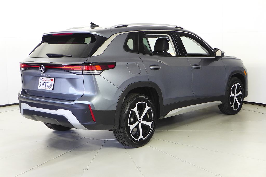 Thumbnail: 2025 Volkswagen Tiguan - 7