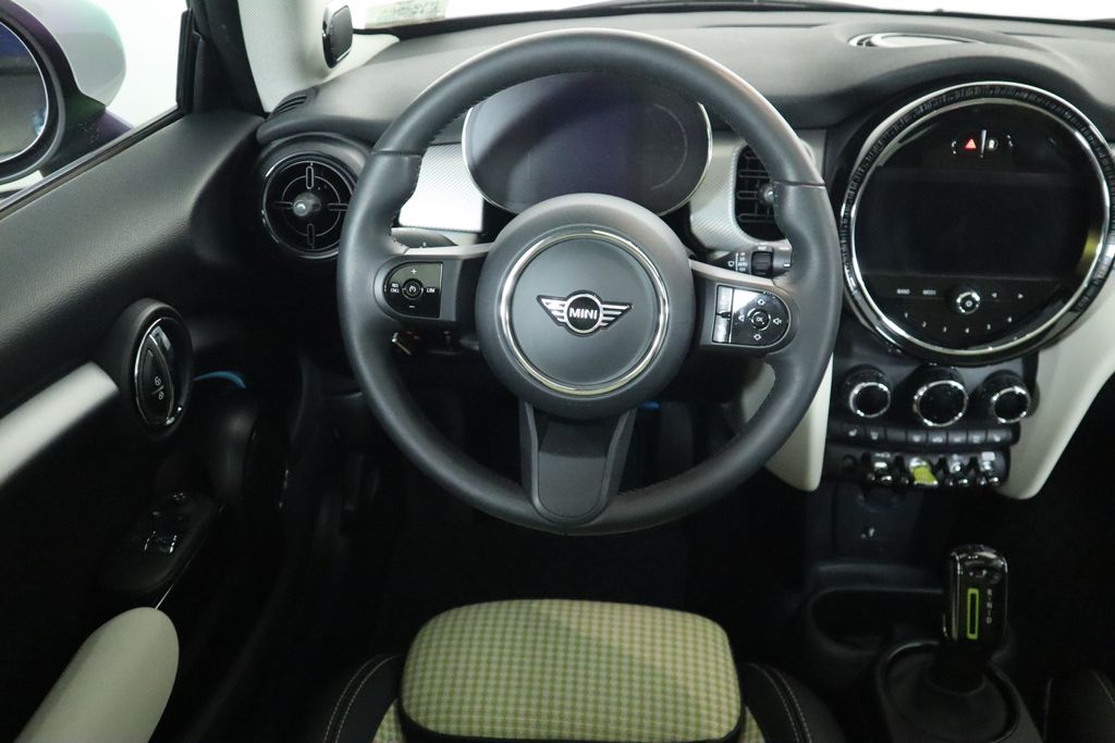 2024 MINI Cooper SE 10