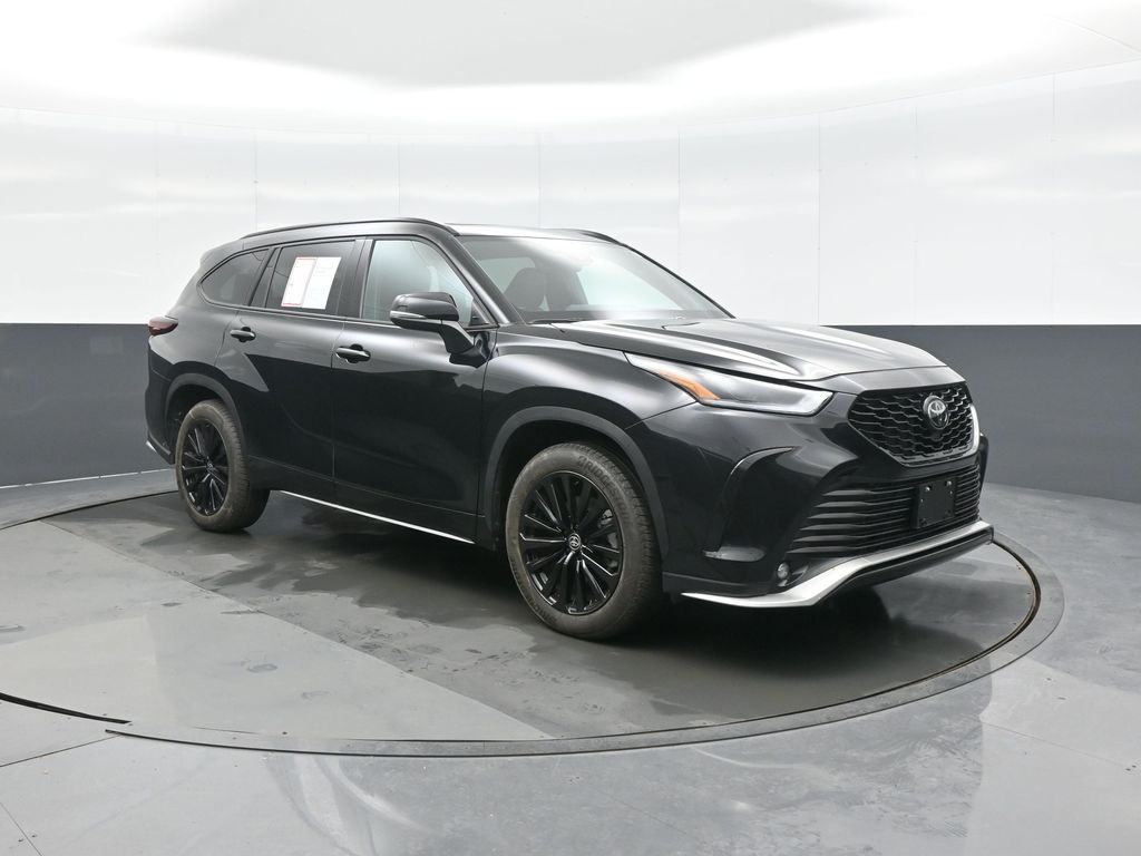 2025 Toyota Highlander XSE AWD