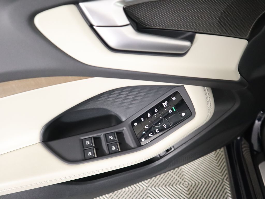 Thumbnail: 2025 Audi A5 - 25