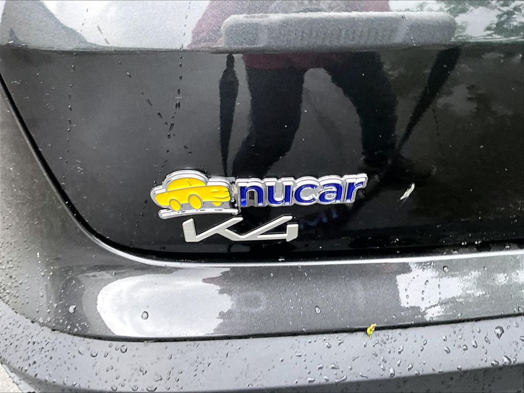 2025 Kia K4 — photo 28