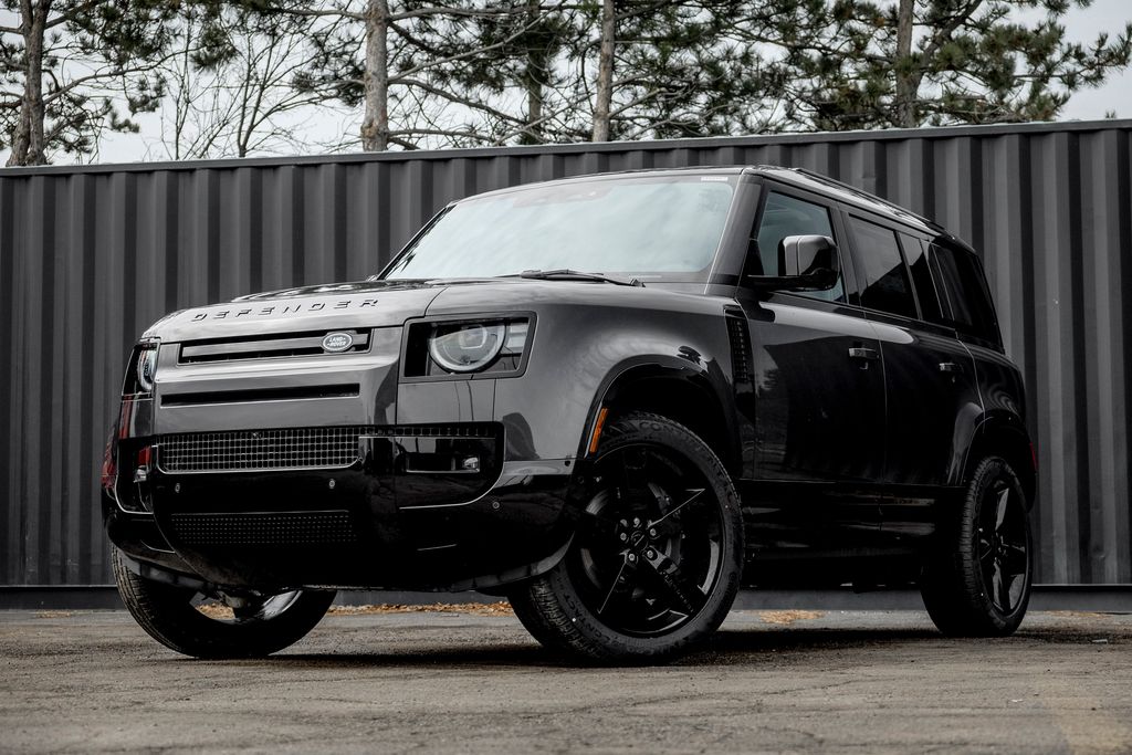 2026 Land Rover Defender 110 X-Dynamic SE