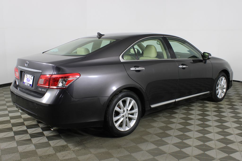 Used 2011 Lexus ES for sale in 