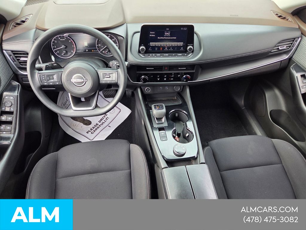 Used 2023 Gray Nissan S image 10