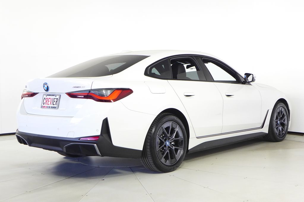 Thumbnail: 2023 BMW i4 - 7