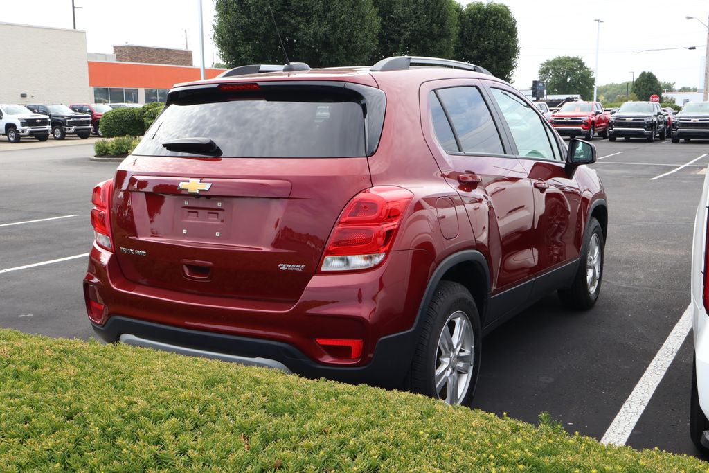 Thumbnail: 2022 Chevrolet Trax - 11