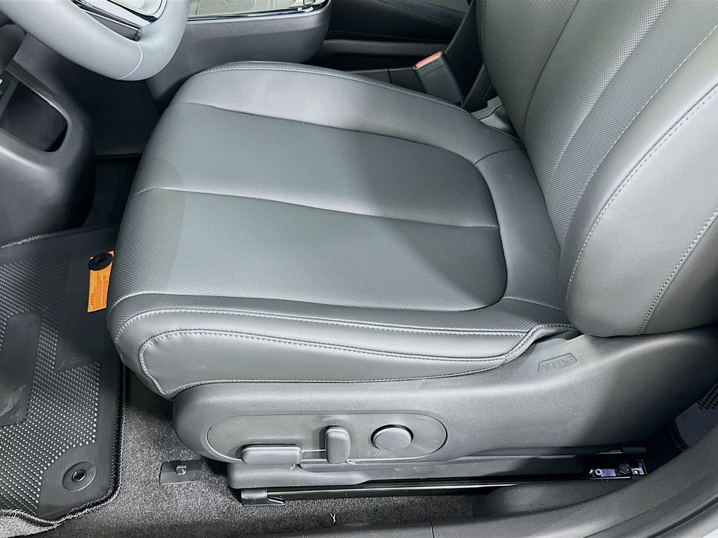 Thumbnail: 2026 Hyundai Ioniq 5 - 21