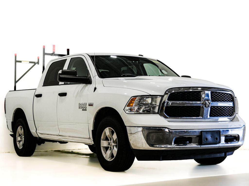 2023 RAM 1500 Classic Tradesman Crew Cab 4WD
