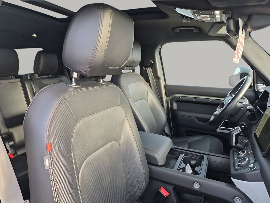 Used Car 2024 Land Rover Defender 130  X-dynamic Se For Sale Under $60,000 In Austin, Texas