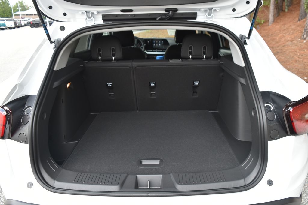 New 2026 Chevrolet Trax SUV