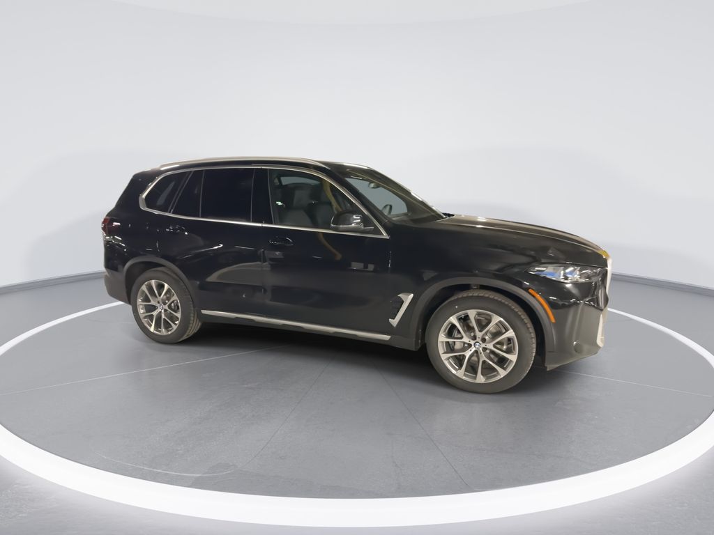Thumbnail: 2026 BMW X5 - 9