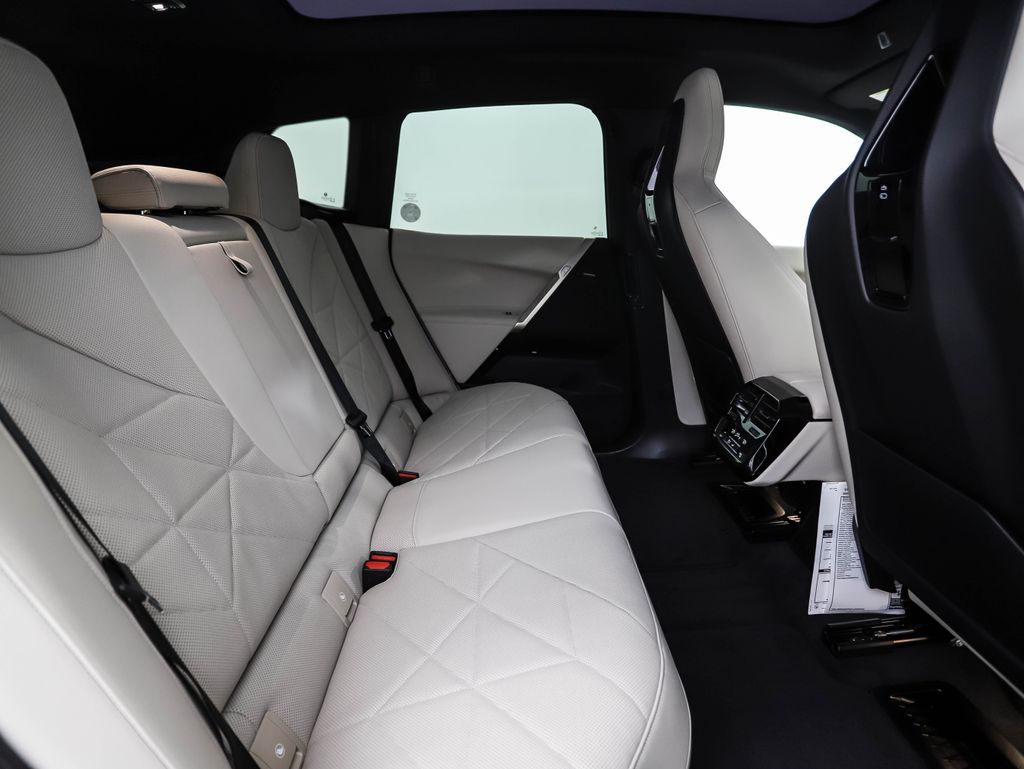 Thumbnail: 2026 BMW iX - 28