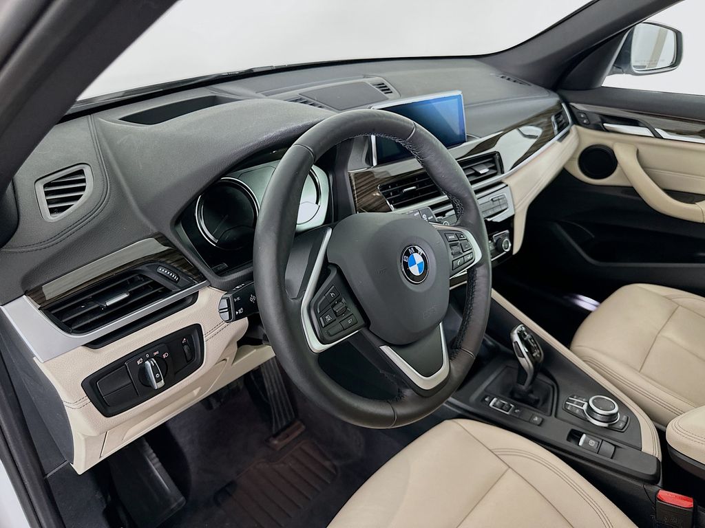 Thumbnail: 2021 BMW X1 - 9