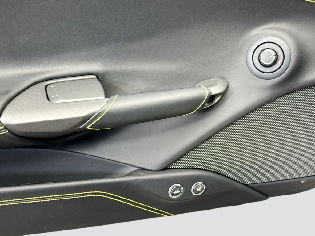 Thumbnail: 2018 Ferrari 488 - 21