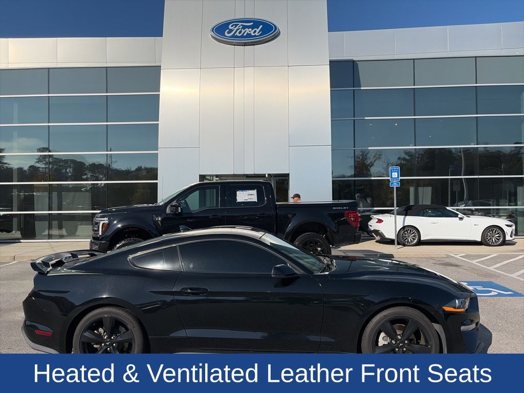 2022 Ford Mustang EcoBoost Premium Fastback