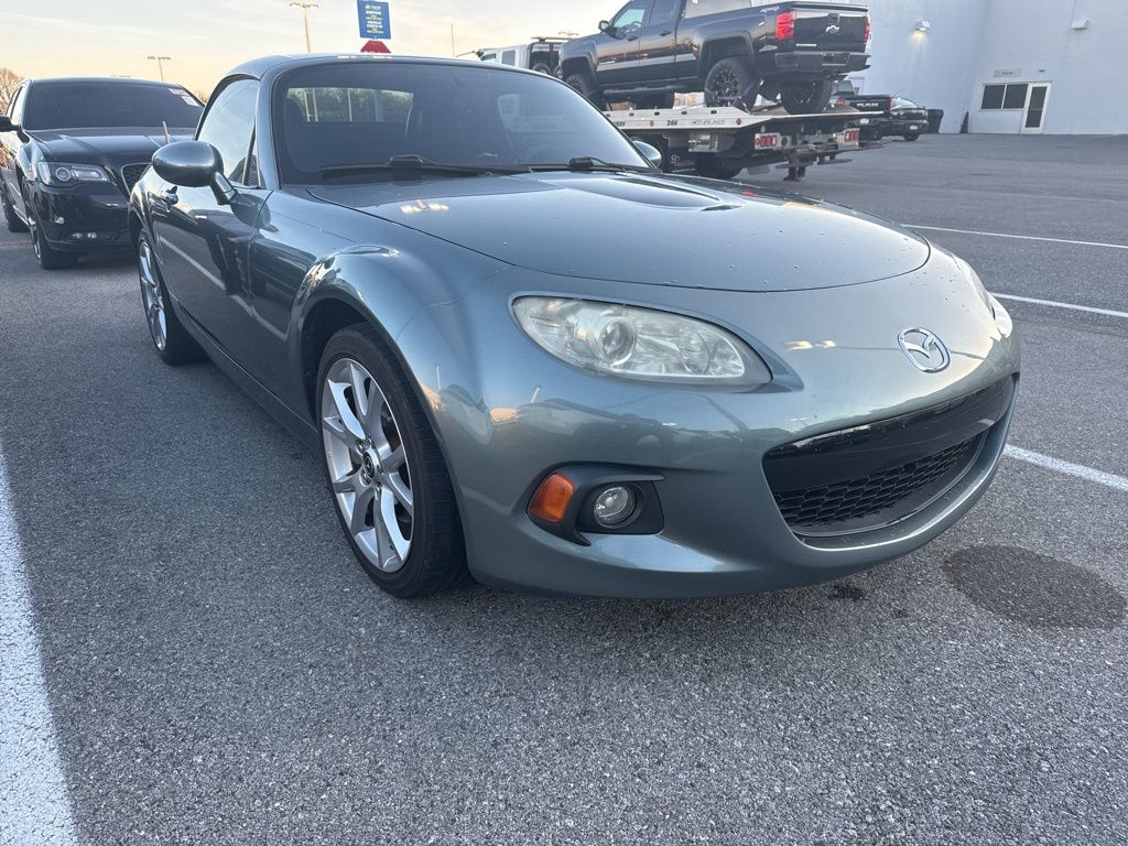 Dolphin Gray Metallic 2013 Mazda MX-5 Miata Grand Touring Convertible Convertible Rear-Wheel Drive 6-Speed Automatic
