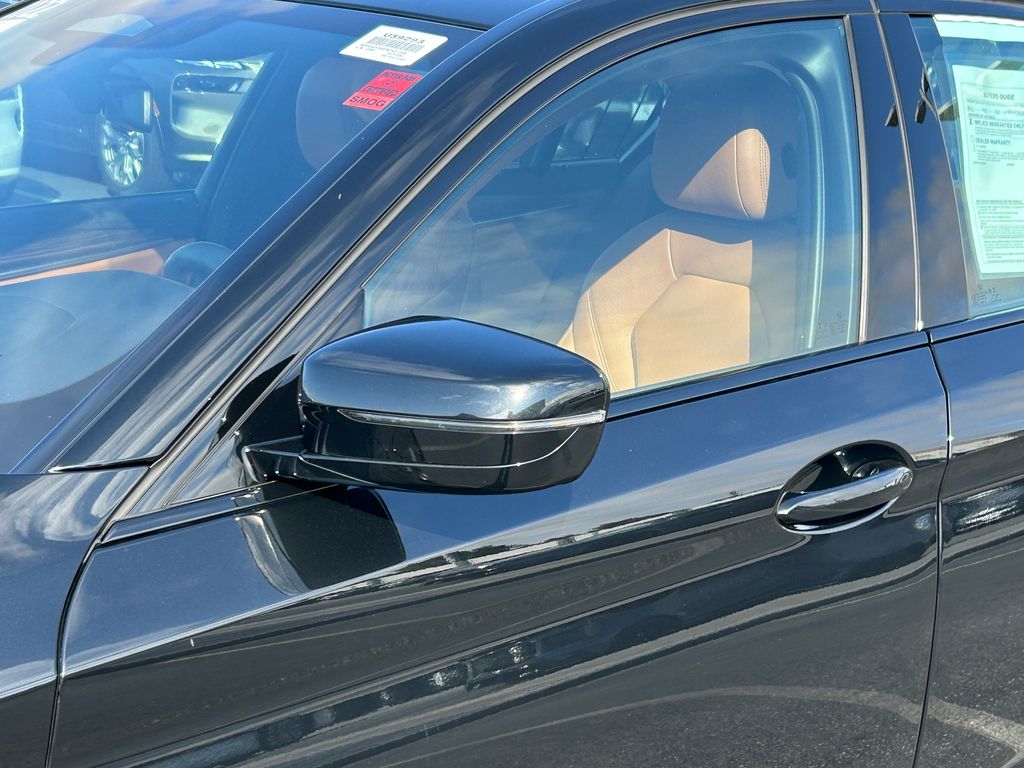 2022 BMW 5 Series 530e iPerformance 10