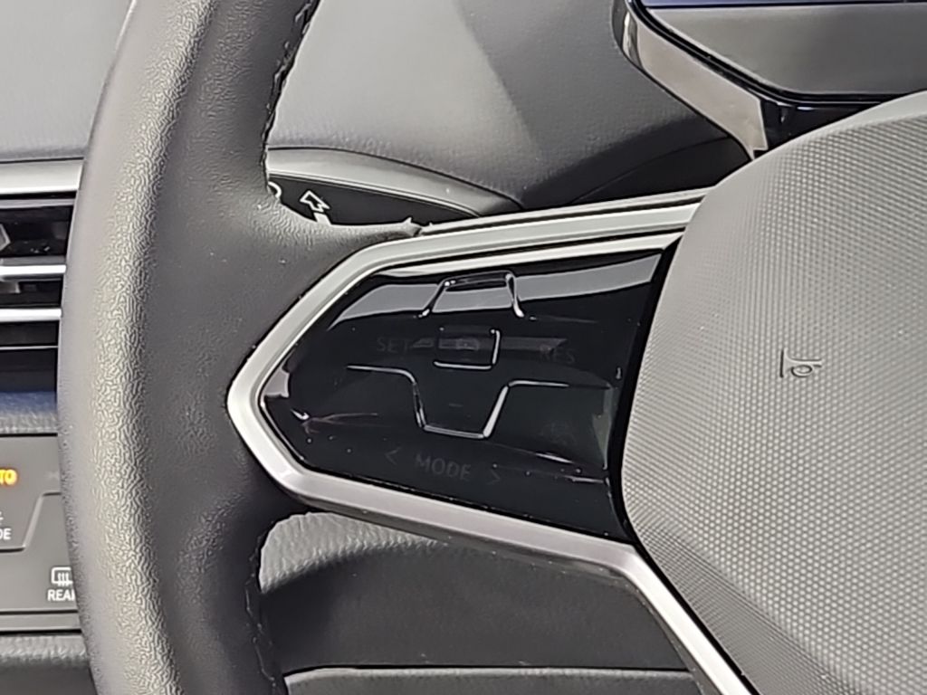 Thumbnail: 2023 Volkswagen ID.4 - 30