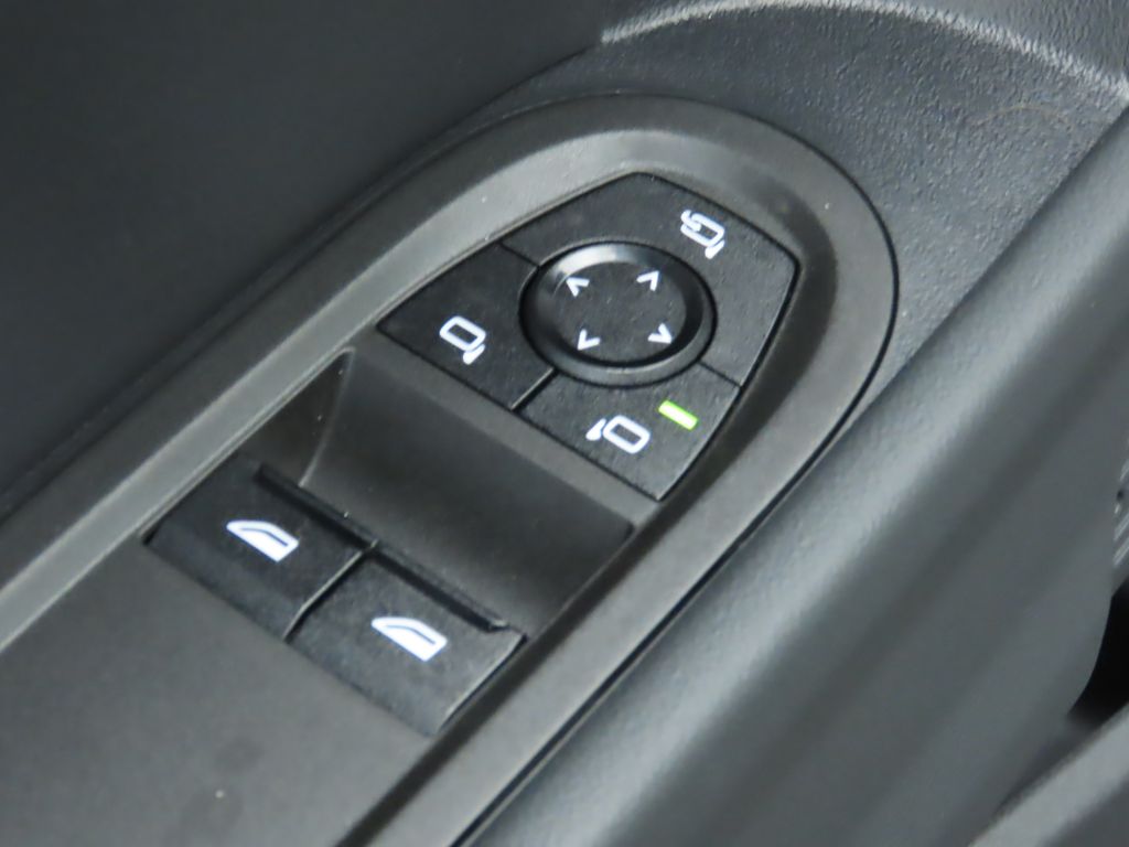 Thumbnail: 2025 MINI Cooper - 26