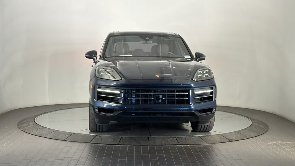 2024 Porsche Cayenne E-Hybrid 10