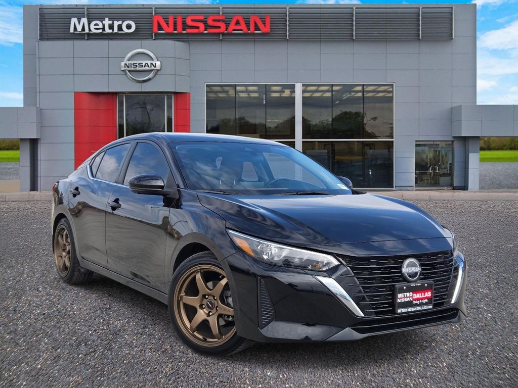 2025 Nissan Sentra SV FWD