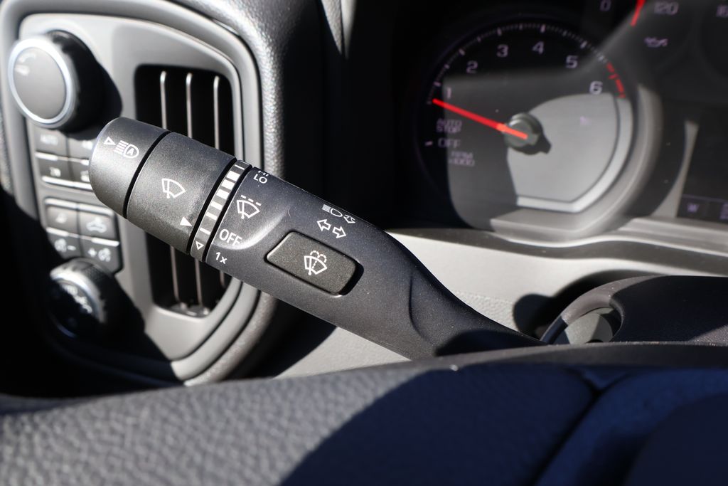 Thumbnail: 2026 Chevrolet Silverado 1500 - 22