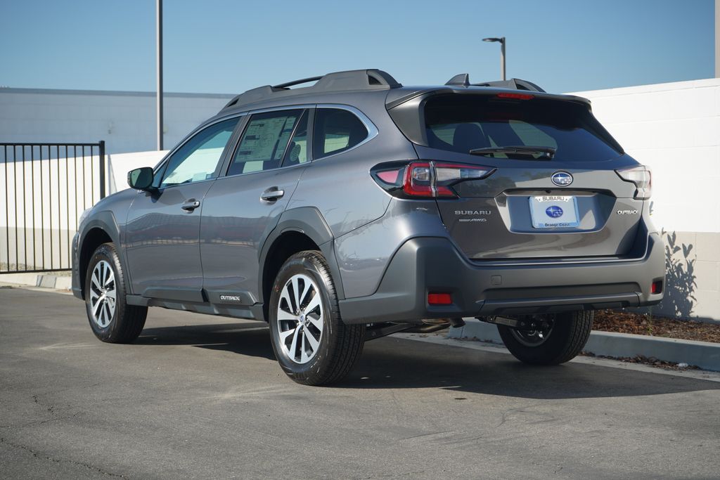 Thumbnail: 2025 Subaru Outback - 3