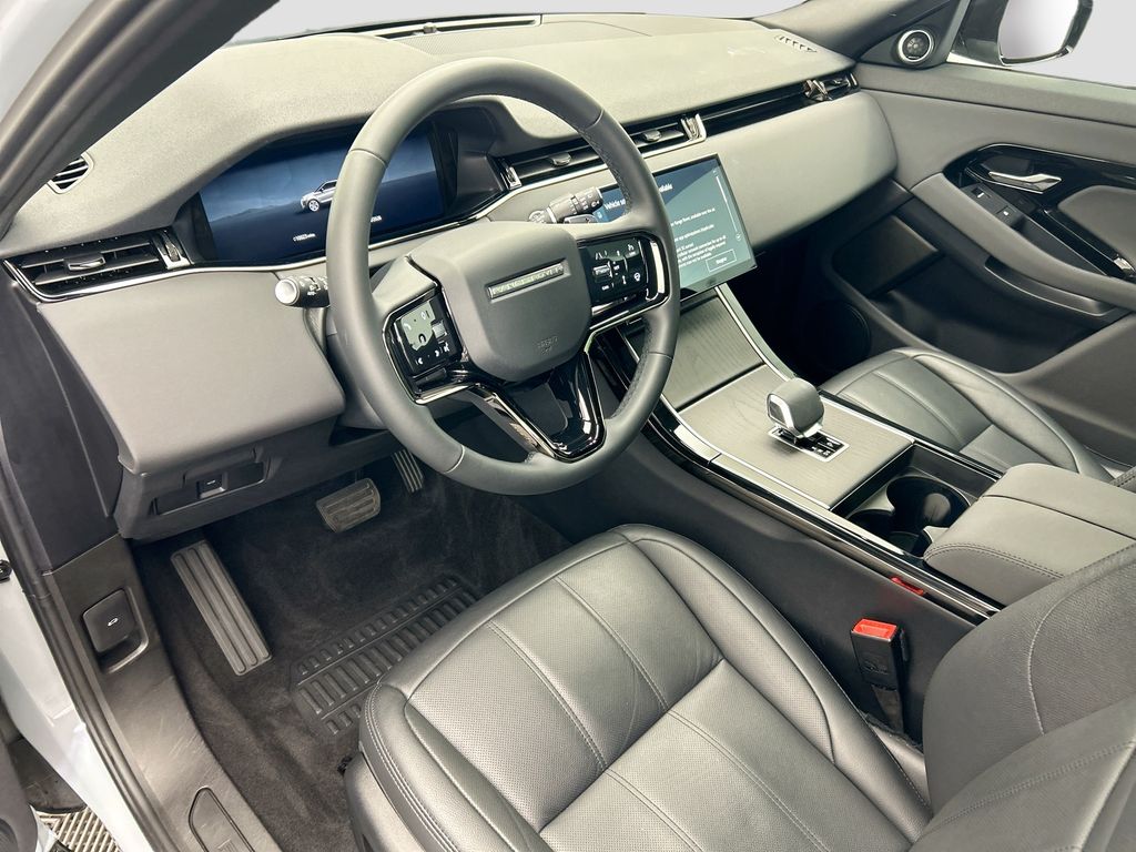 Thumbnail: 2025 Land Rover Range Rover Evoque - 9