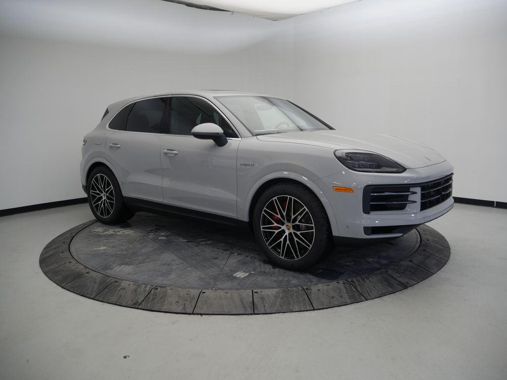 Thumbnail: 2026 Porsche Cayenne - 9