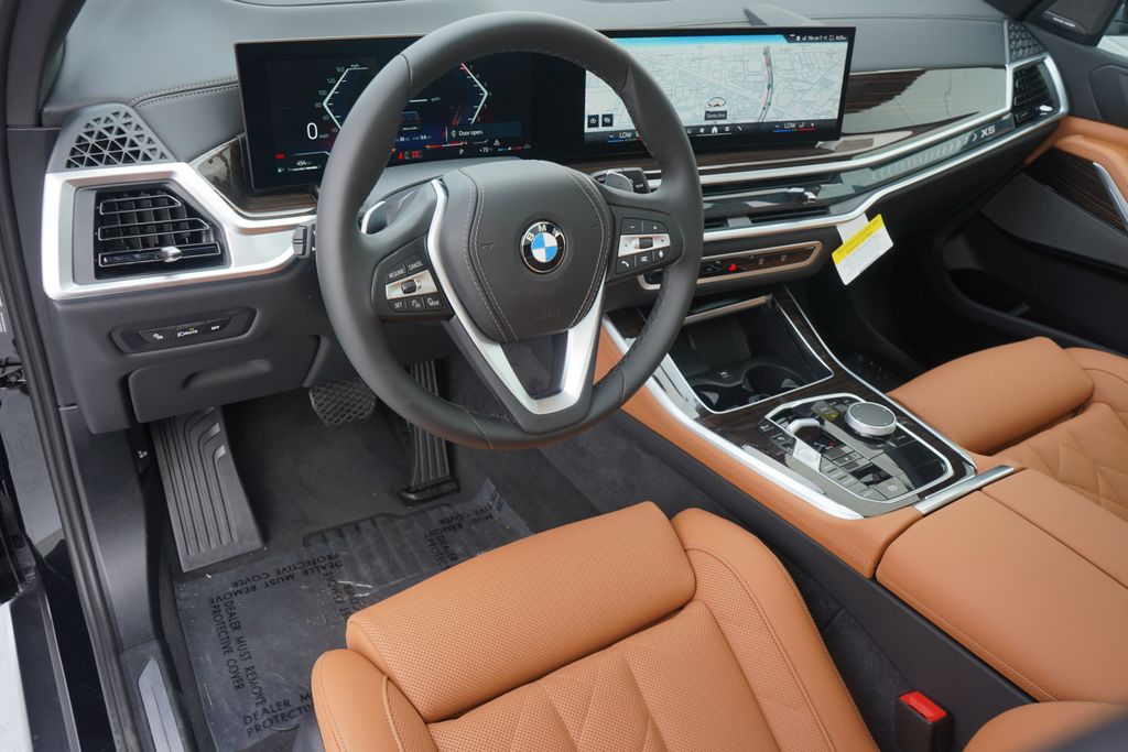 2025 BMW X5 sDrive40i 12