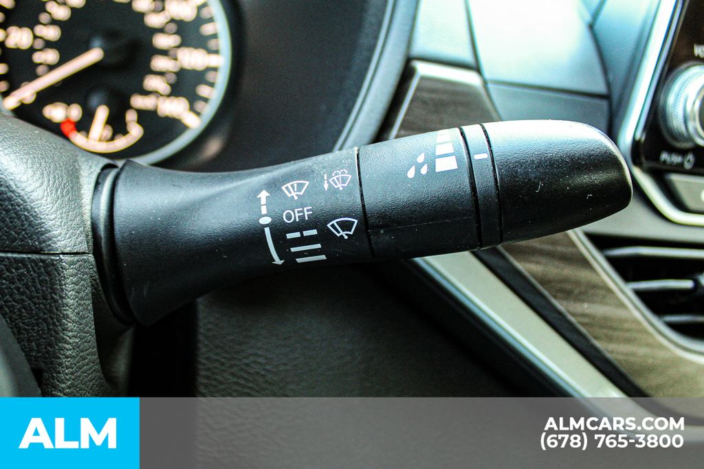 Used 2024 Black Nissan 2.5 SV image 28