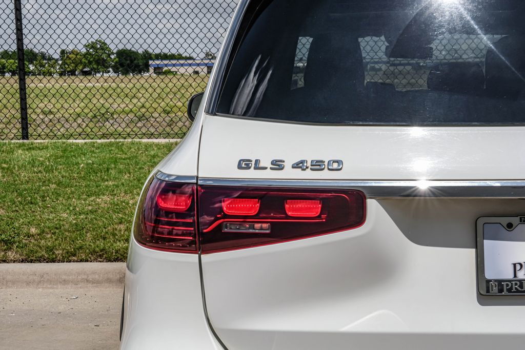 Used 2024 White Mercedes-Benz GLS 450 image 77