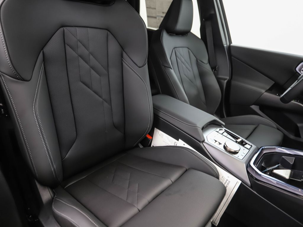 Thumbnail: 2025 BMW X3 - 30