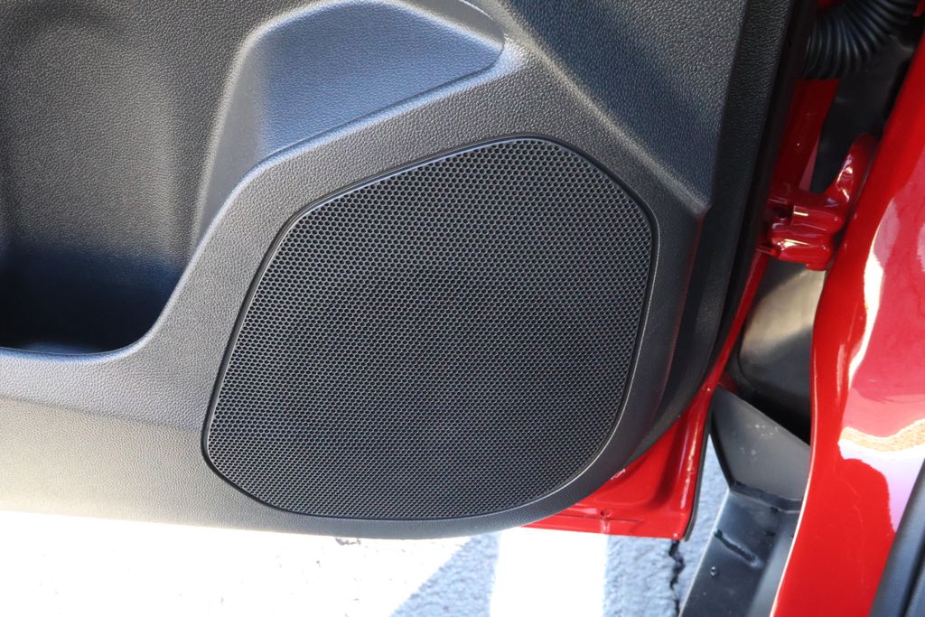 Thumbnail: 2026 Chevrolet Trax - 19