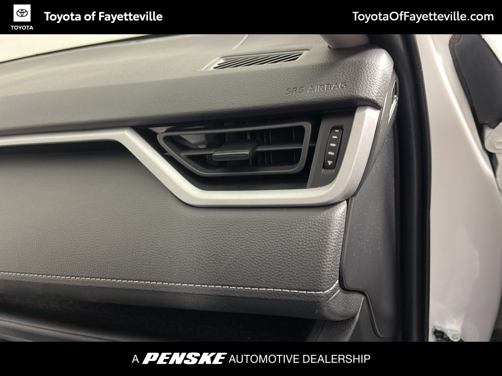 Thumbnail: 2023 Toyota RAV4 - 17