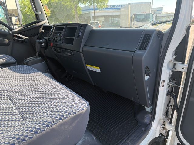 New 2025 White Isuzu N SERIES image 25
