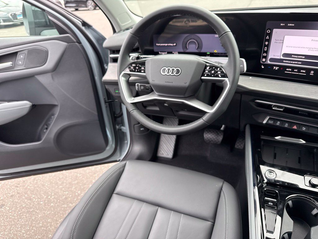 Thumbnail: 2026 Audi Q3 - 25