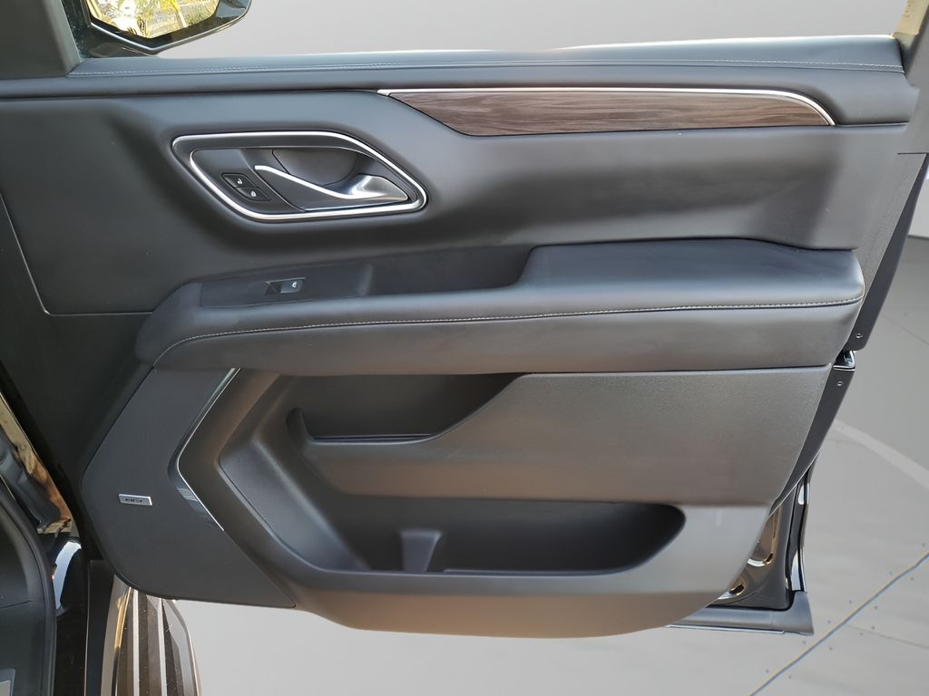 Used Car 2021 Chevrolet Suburban  Lt For Sale Under $50,000 In Austin, Texas