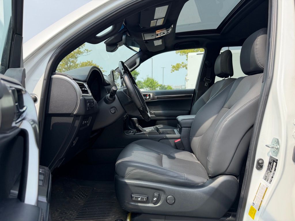 2023 Lexus GX 460 Premium