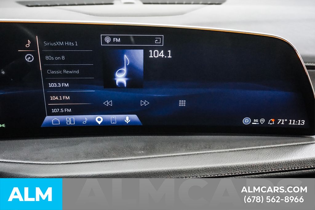 Used 2025 Silver Cadillac Premium Luxury image 40