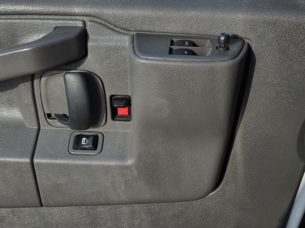 Used 2023 Chevrolet Express 3500 Van