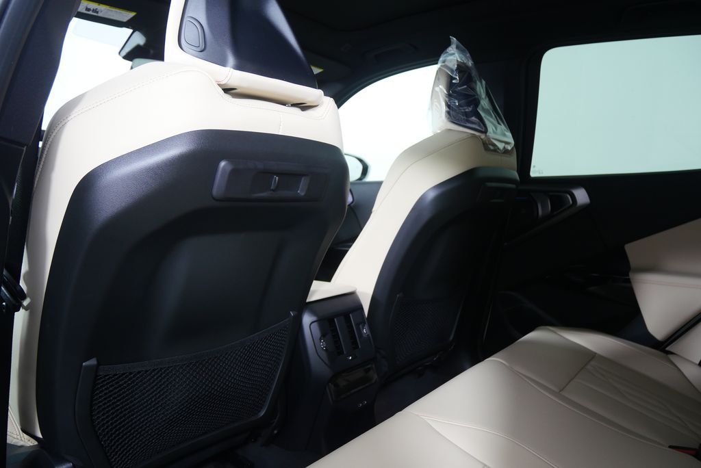 Thumbnail: 2026 BMW X3 - 17