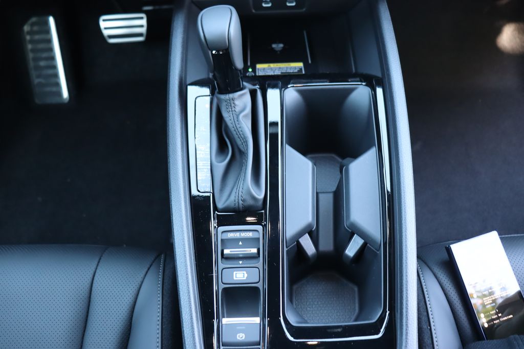 2025 Honda Accord Sport-L 22