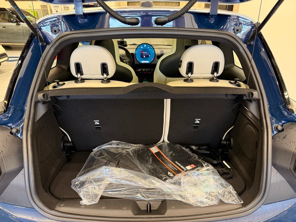 Thumbnail: 2026 MINI Cooper - 20