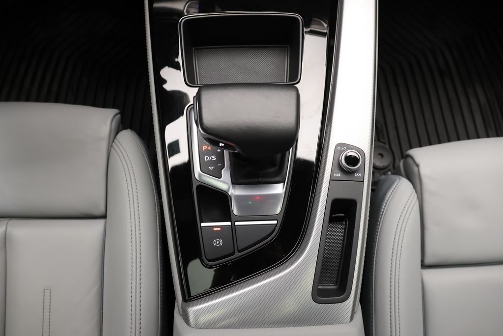 Thumbnail: 2024 Audi A4 - 30