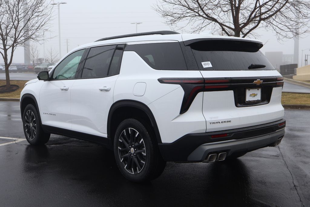 Thumbnail: 2026 Chevrolet Traverse - 5