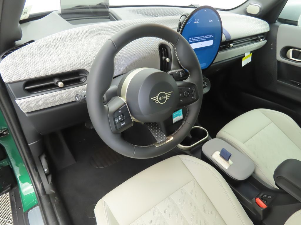 Thumbnail: 2026 MINI Cooper - 9