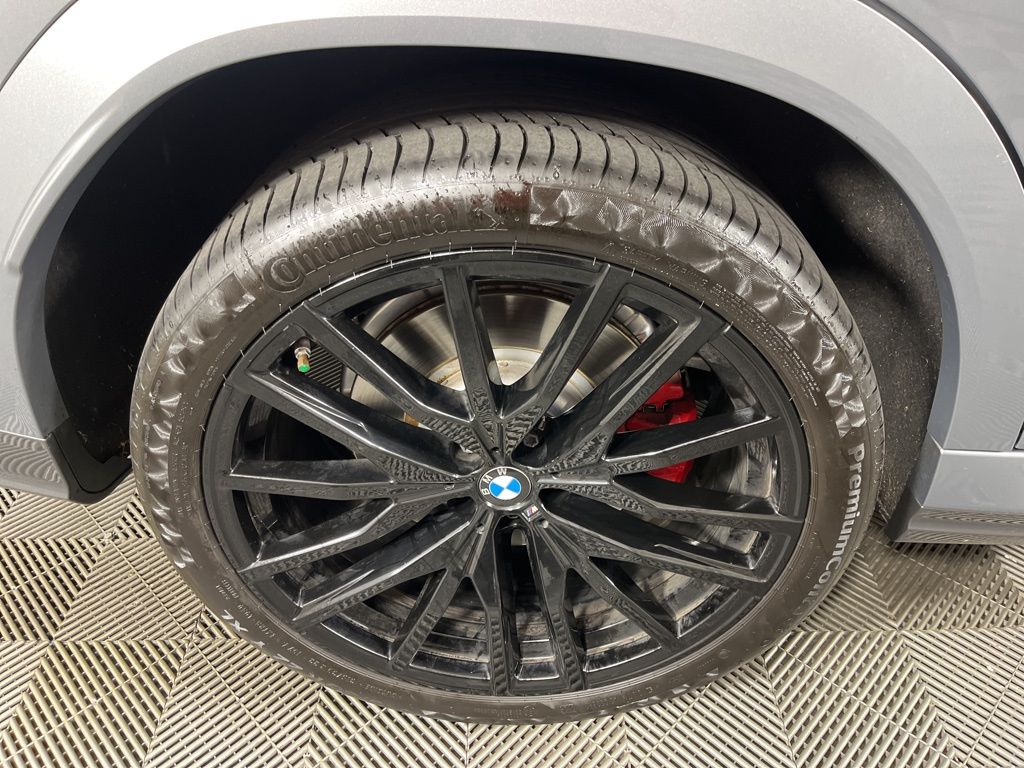 Thumbnail: 2024 BMW X6 - 15