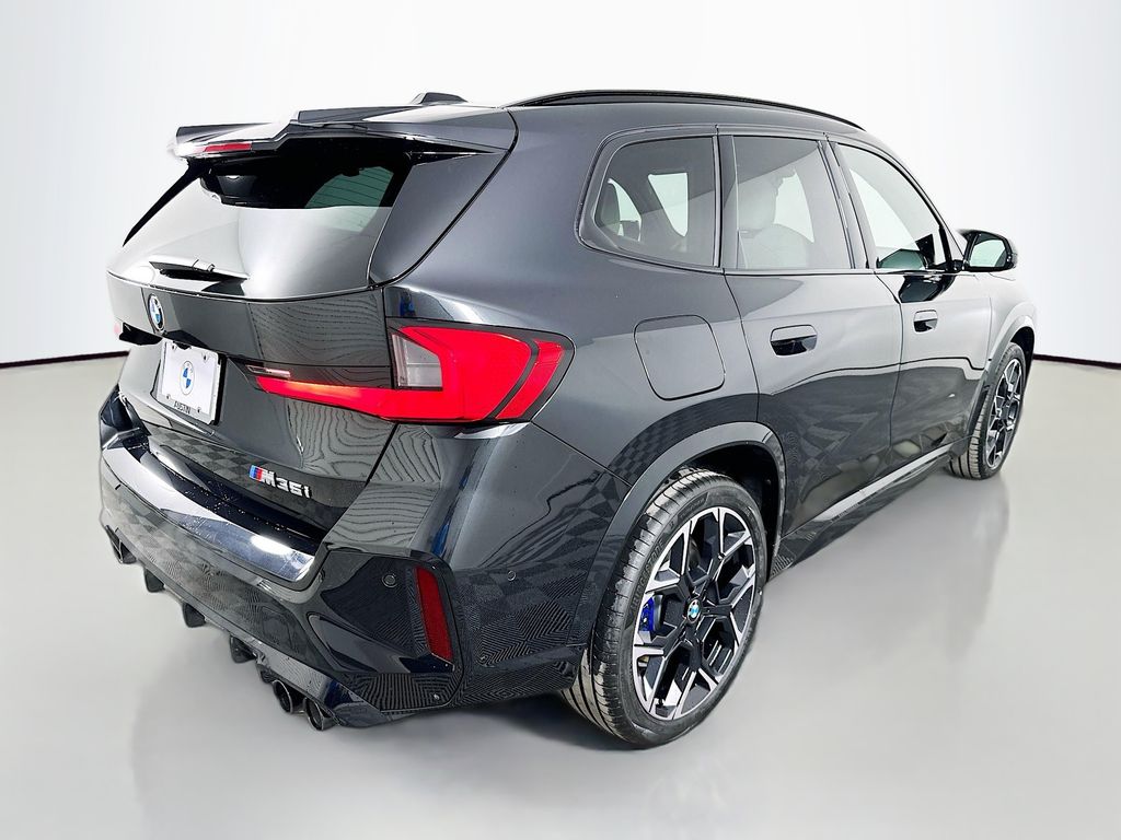 Thumbnail: 2026 BMW X1 - 5