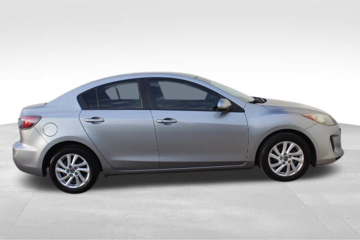 Used Car 2013 Mazda Mazda3  I Touring For Sale Under $10,000 In Georgetown, Texas